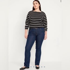 Mid-Rise Wow Boot-Cut Jeans